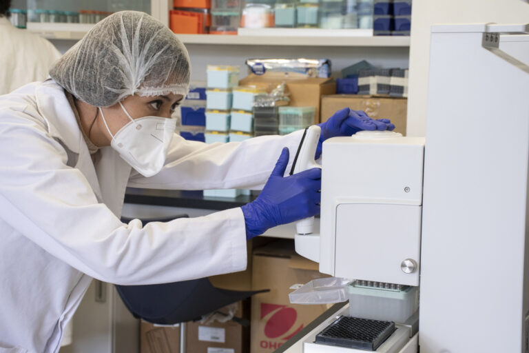 Preparación de biosensor para muestras de pacientes Covid